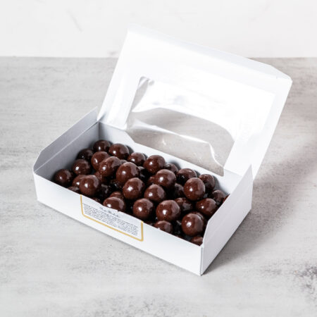 Amaretto CordialsEveryday Chocolate & Candy
